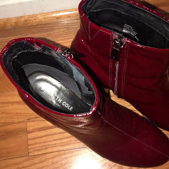 Kenneth Cole - Picture 2 of 4